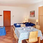 Apartment In Santa Teresa Gallura
