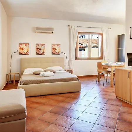 Apartment In Santa Teresa Gallura